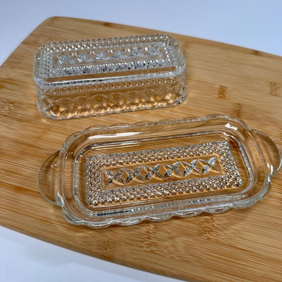 Vintage Pressed Glass Butter Dish 🧈✨ Diamond Cut Pattern • Clear Glass Beauty - Picture 7 of 7